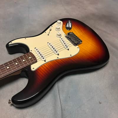 2004 Fender Limited Edition FSR Flamed Maple Top Stratocaster image 14