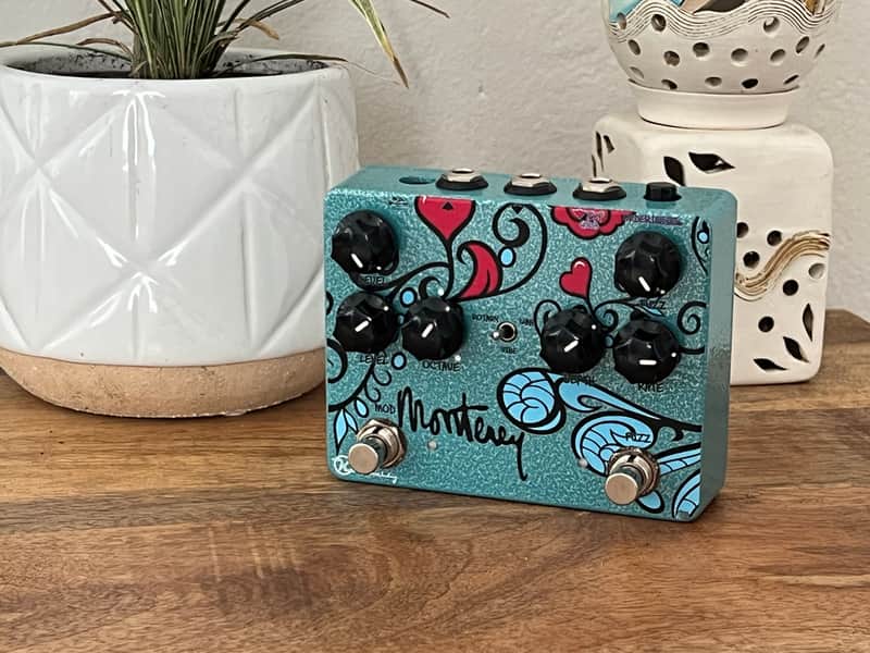 Keeley Monterey Rotary Fuzz Vibe 2016 - Present - Blue / Graphic image 1