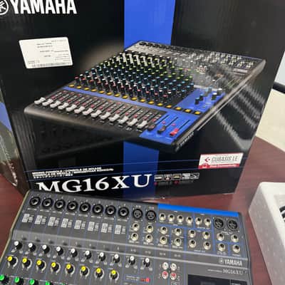 Yamaha MG16XU 16 Channel Analog Mixer 2016 - Present - Black image 3