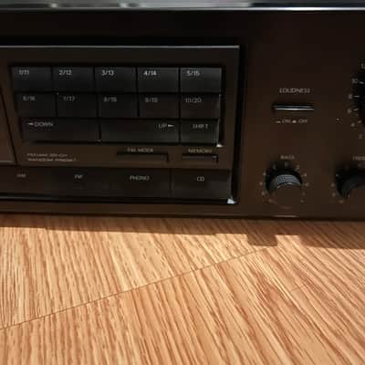 Vintage Onkyo Tx-800 90s receiver and am/fm tuner; powers on and functions but needs some work image 2
