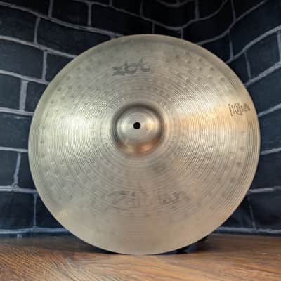 Zildjian 16" ZBT Crash Cymbal – Bright Attack • Fast Response • Cutting Projection image 7