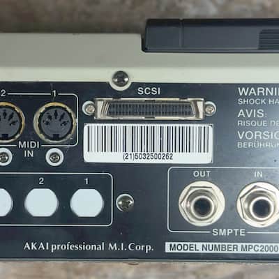 Akai MPC2000XL MIDI Production Center 2000 - 2005 - Grey image 2