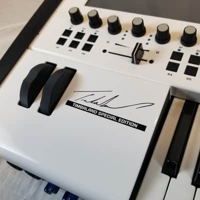 Open Labs Miko Timbaland Special Edition Keyboard Workstation w/Keal Wheeled Flight Case image 7