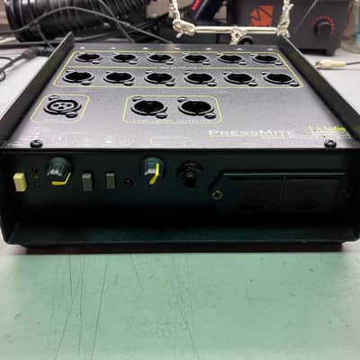 Whirlwind PRESSMITE Active Press Box with 1 Mic/Line in to 12 Mic/2 Line Out 1999 - Black image 10