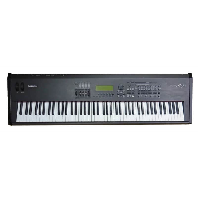 Yamaha S90 image 1