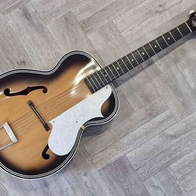 1950s Harmony USA H1213 Archtone Semi-Acoustic image 2