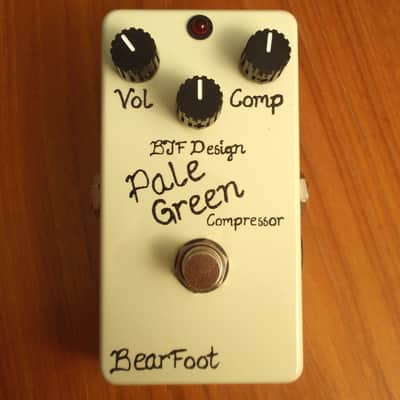 Bearfoot FX Pale Green Compressor | Reverb