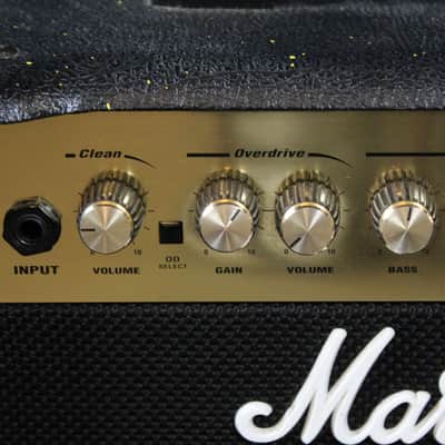 Marshall MG15CDR 2-Channel 15-Watt 1x8 Guitar Combo Amp (2003) - Used image 3
