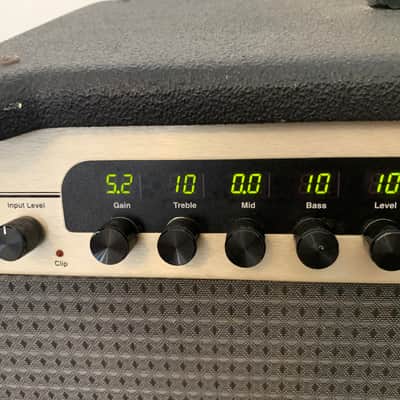 1999 Johnson Millennium JM250 Guitar Head w/j12 footswitch image 9