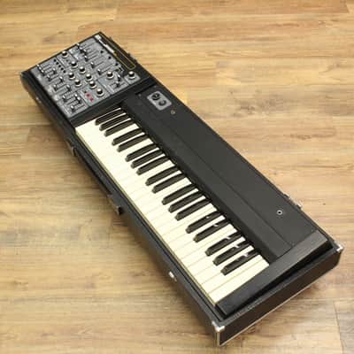 Roland Sh 3 [230219] (05/15)