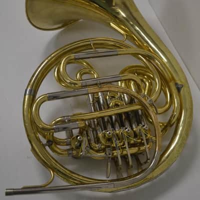 Trompa Doble Sib/Fa Yamaha 561 en buen estado image 23