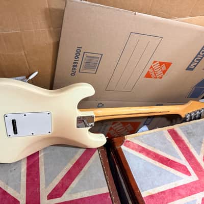 Fender Stratocaster Plus Rosewood Antique Electric Guitar image 11