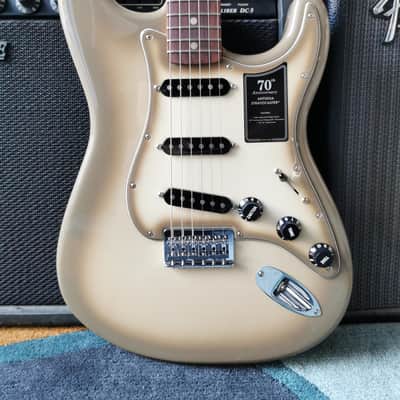 Fender 70th Anniversary Stratocaster Hardtail 2024 - Antigua Burst image 6