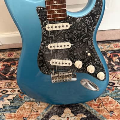 upgraded Fender Player Plus Stratocaster 2021 w case - mojotone/kingtone image 3