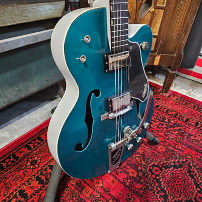 1964 Gretsch 6118 Double Anniversary Two tone Refin Turquoise/ White Silver image 5
