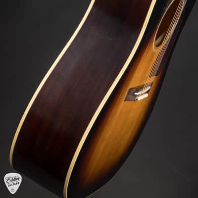 Gibson Murphy Lab 1942 Banner J-45 Ultra Light Aged Vintage Sunburst #21866031 image 13
