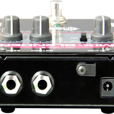 Radial Mix-Blender Dual Instrument Buffer, Mixer and FX Loop Interface with Polarity Switch for Out- image 3