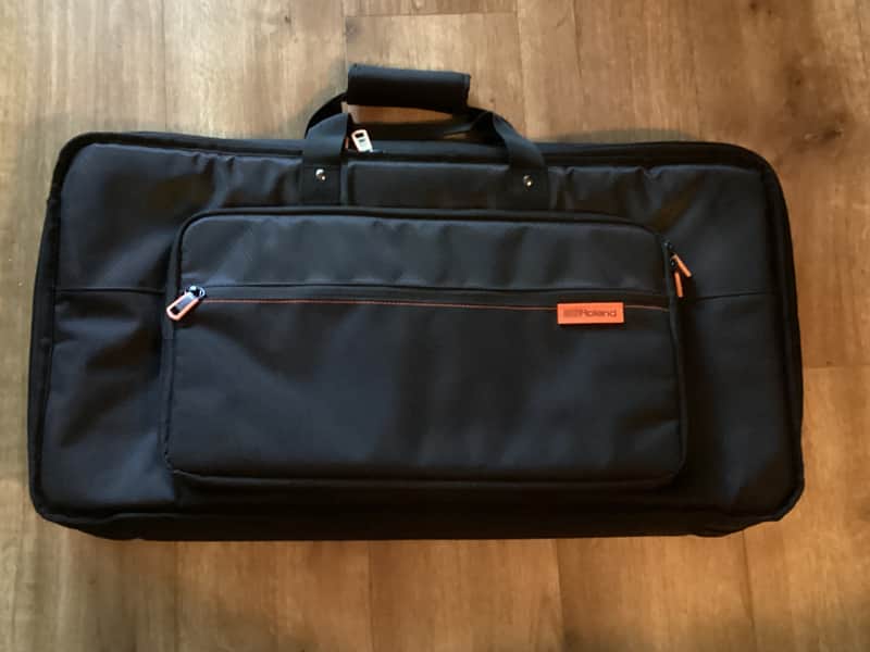 Roland Jupiter XM soft carrying case image 1