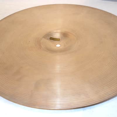 Vintage 1967 Zildjian Matched Set of Cymbals 20" ride, 17" sizzle crash, 14" super-thin hi-hats image 6