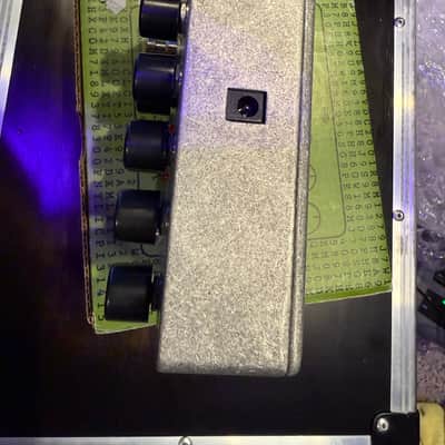 Electro-Harmonix Enigma: Q Balls Envelope Filter For Bass 2009 - 2022 - Green image 4
