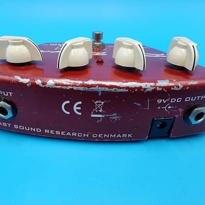 Carl Martin Red Repeat Digital Delay Vintage Series Guitar Effect Pedal Bass image 8
