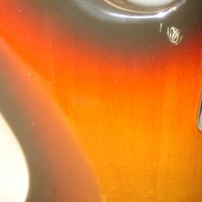 1995 Fender Jazz Bass Left-Handed 4-String Electric Bass Guitar, 3-Tone Sunburst w/ Case image 22