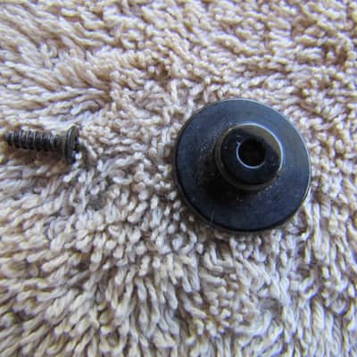 Fender Precision Bass String Tree Fits Jazz Bass Black Fender Bass String Tree Very Good Condition image 3