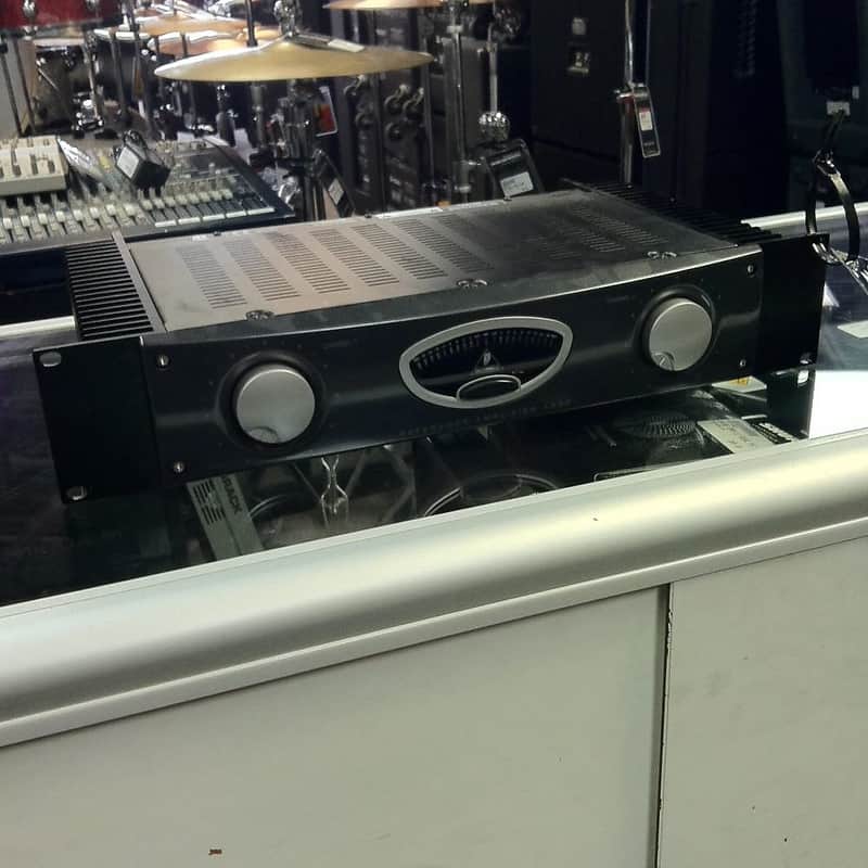 Behringer A500 600-Watt Studio Reference Power Amplifier image 2
