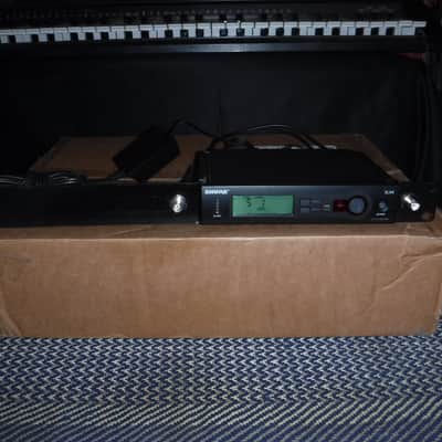 Shure SLX4 Wireless Receiver. J3 Frequency Band. 1U rack mount. image 8