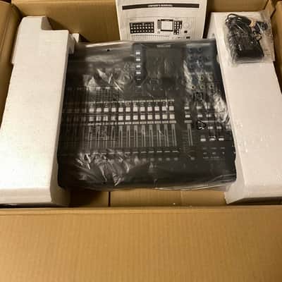 TASCAM DP-24SD 24-track Digital Portastudio 2015 - Present - Black image 4