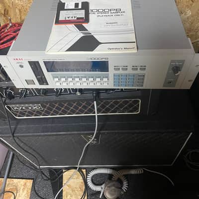 Akai S1000PB for sale image 2