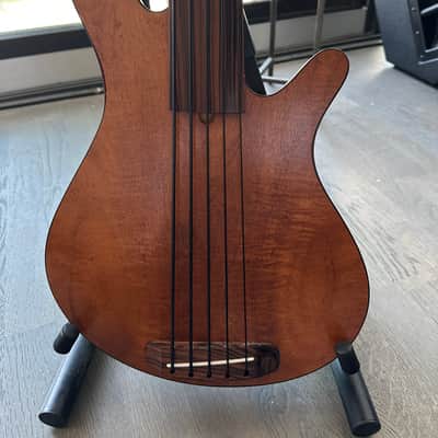 Rob Allen MB-2 5 strings Flamed Koa top image 3