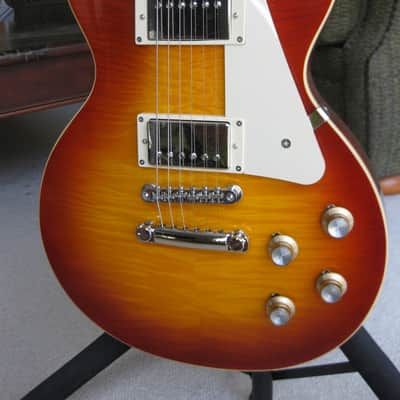 Epiphone "Inspired by Gibson Custom" '60 Les Paul Standard 2025 - Present - Washed Cherry Sunburst