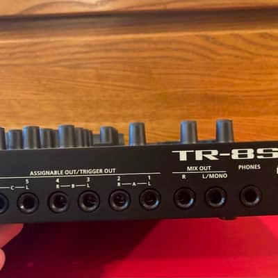 Roland TR-8S AIRA Rhythm Performer with Sample Playback 2018 - Present - Black image 3
