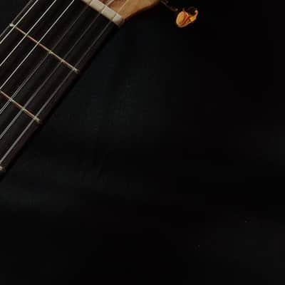 Liuteria MN Guitars Chitarra Classica Slim 2026 - Trasparente naturale image 12