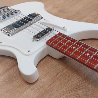 2018 Rickenbacker 4003S 2018 Snowglo White Bass Guitar image 3