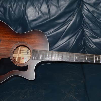 Taylor 324ce 2019 - Sunburst image 7
