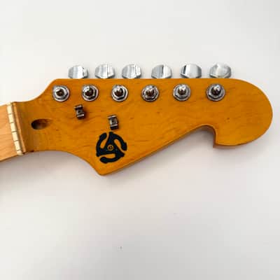 Stratocaster Style Neck with Tuners Beefy Nitro image 7