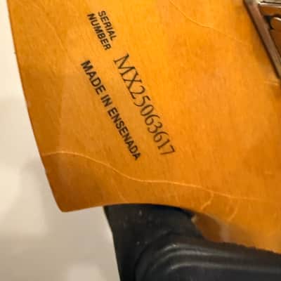 Fender Limited Edition Vintera II Road Worn '60s Stratocaster 2025 Sonic Blue image 8