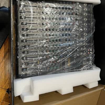 RCF F 16XR 16-Channel USB Mixer with DSP Effects 2020s - Black image 7