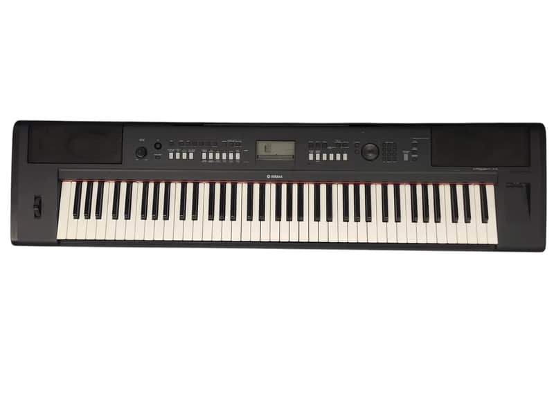 Yamaha Piaggero NP-V80 Portable 76-key Keyboard image 1