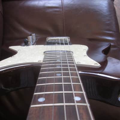 Lyon by Washburn LI38 Solid Body Electric Guitar Dark Brown w/ White Pearloid Pickguard image 7