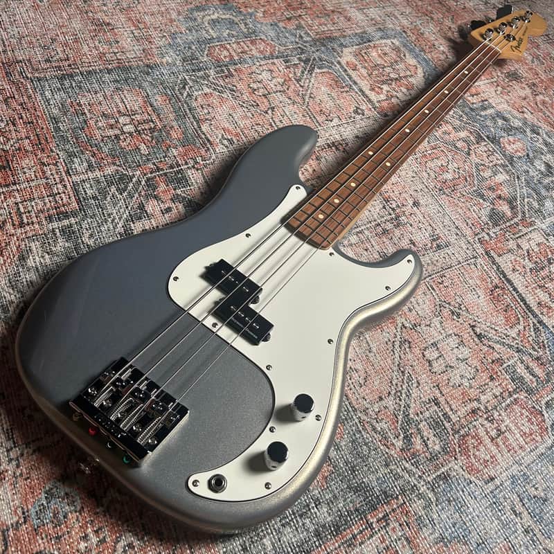 Fender Player Precision Bass with Pau Ferro Fretboard 2021 Silver image 1