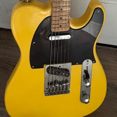 Fender Tele "Dressed UP" 2012 - Yellow Replica image 1
