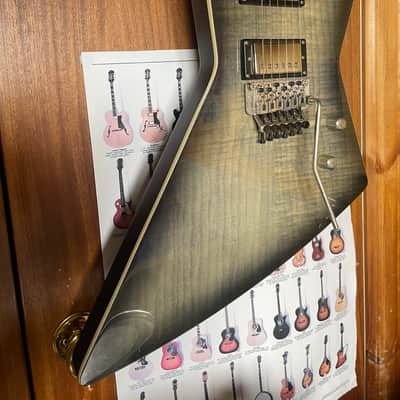Epiphone Brendon Small Ghosthorse Explorer 2021 - 2025 - Galaktikon Burst image 15