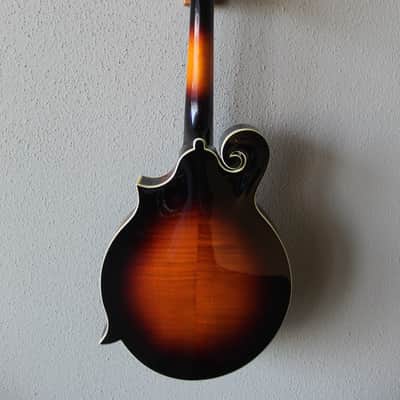 Brand New The Loar LM-520 Hand Carved F-Style Performer Mandolin - Vintage Sunburst image 6