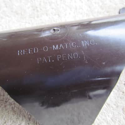 REED-O-MATIC Guitar Hangers Set Of 2 Brown Plastic 70's? Reed-o-matic Hanger Stands Cool Weird Older image 1