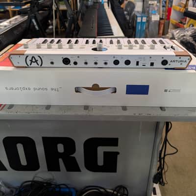 Arturia Astrolab 37 image 5