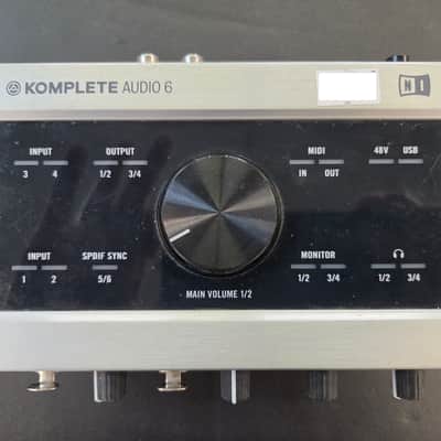 Native Instruments Komplete Audio 6 USB Audio Interface 2010s - Black/Silver image 1