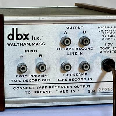 dbx 117 Compressor / Expander 1970s - Black/Wood sides image 4